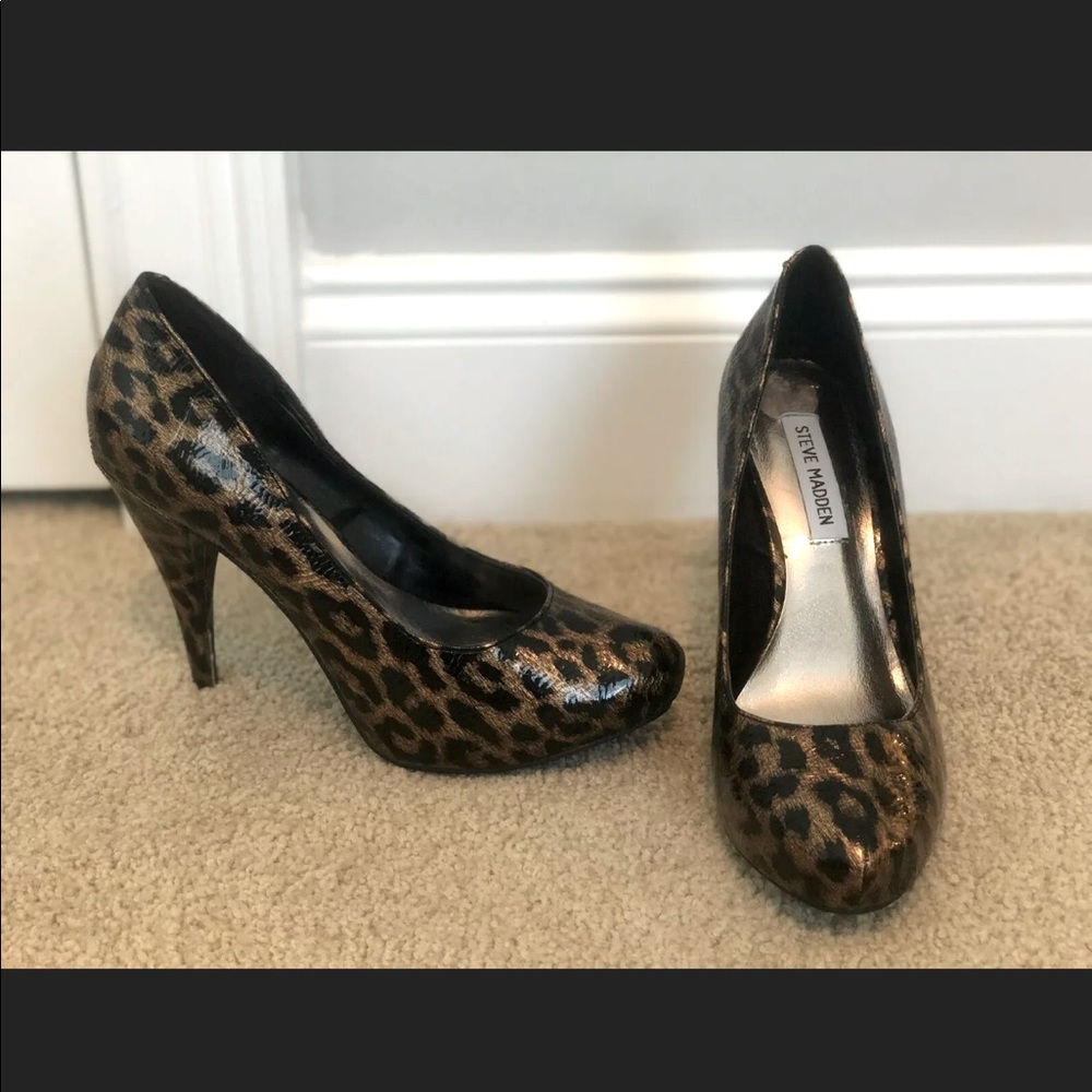 Steve Madden Leopard Print 4-inch Heels Size 7